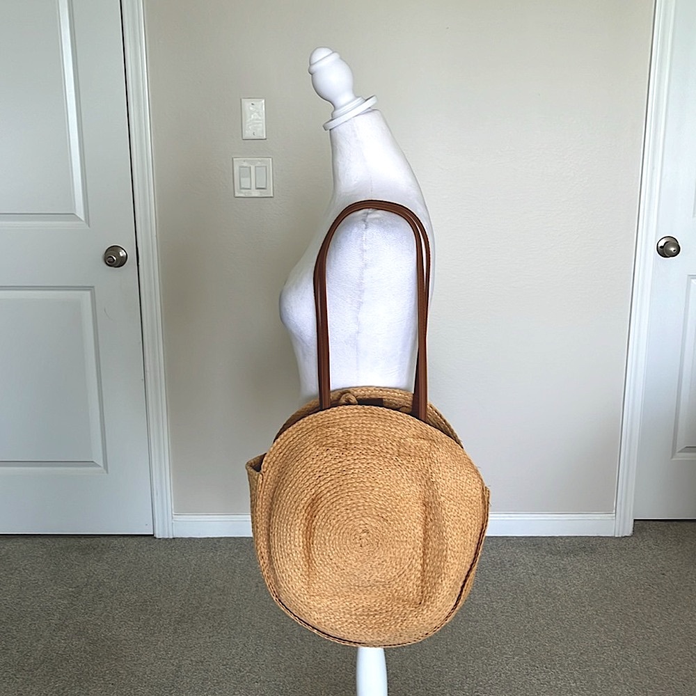 NWOT Unbranded Straw Large Round Maxi Tote